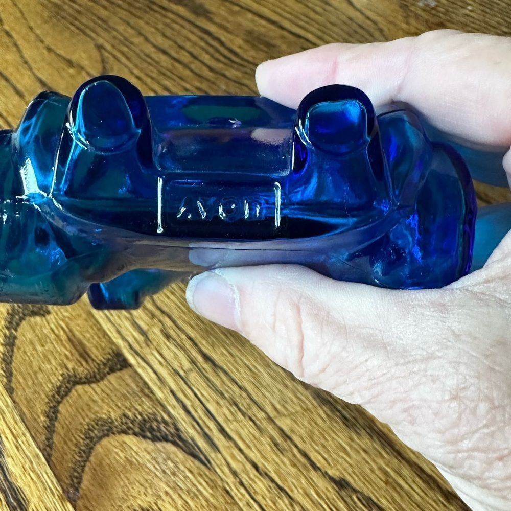 Vintage Avon convertible striking blue glass cologne bottle - Picture 5 of 5